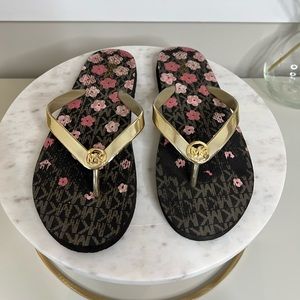 Michael Kors 9 sandal